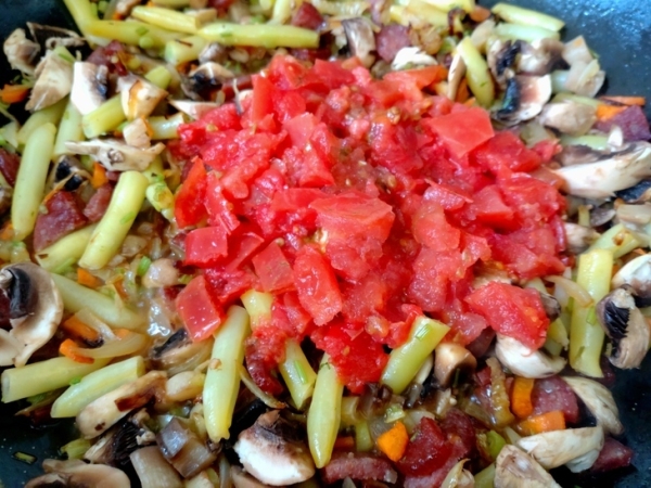 Перловка с овощами и грибами