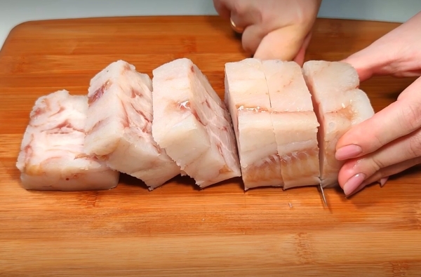 Минтай в «теплой подушке». Настоящий кулинарный хит из дешёвого рыбного филе Минтай в «теплой подушке». Настоящий кулинарный хит из дешёвого рыбного филе