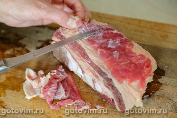 Говяжья грудинка, запеченная при низкой температуре в пакете с овощами Говяжья грудинка, запеченная при низкой температуре в пакете с овощами