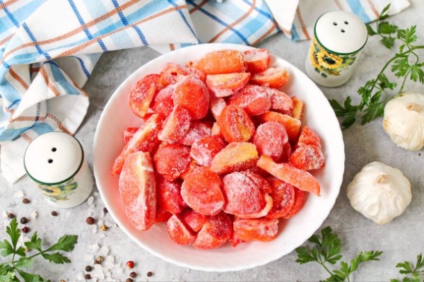 Свежие помидоры на зиму Свежие помидоры на зиму