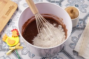 Шоколадный пасхальный кулич