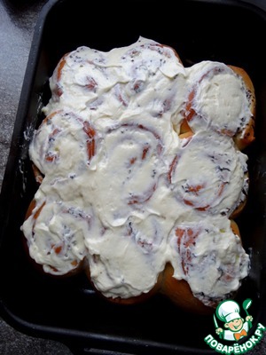 Булочки с грибами под сырной глазурью