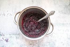 Аджика из черноплодной рябины на зиму Аджика из черноплодной рябины на зиму