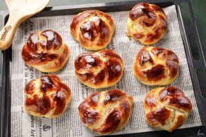 Булочки на Пасху Булочки на Пасху