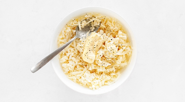 Хачапури лодочка по-аджарски с яйцом, пошаговый рецепт с фото на 1858 ккал