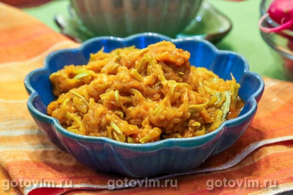 Жареные кабачки с чесноком в томатном соке Жареные кабачки с чесноком в томатном соке