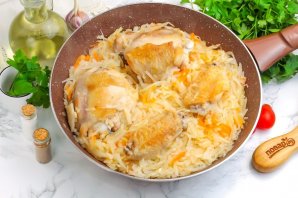 Курица с квашеной капустой