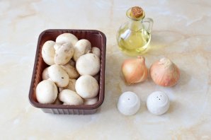 Шампиньоны с луком Шампиньоны с луком