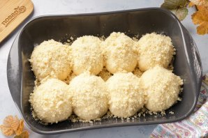 Булочка с посыпкой Булочка с посыпкой