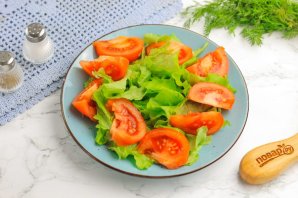 Салат из масляной рыбы холодного копчения Салат из масляной рыбы холодного копчения