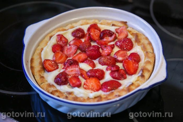 Тарт с клубникой с заварным кремом Тарт с клубникой с заварным кремом