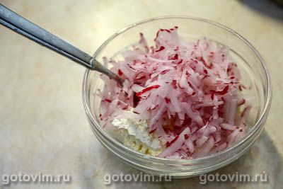 Паштет с творожным сыром, редисом и зеленью Паштет с творожным сыром, редисом и зеленью