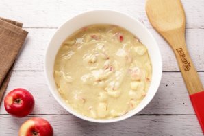 Яблочный пирог в микроволновке