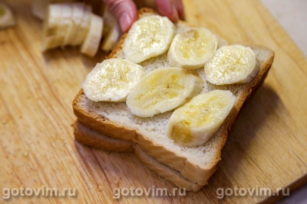 Сэндвич с бананом и мёдом