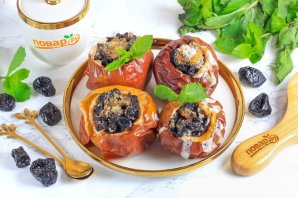 Яблоки фаршированные черносливом Яблоки фаршированные черносливом