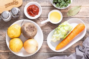 Свекольный суп с кочерыжкой брокколи Свекольный суп с кочерыжкой брокколи