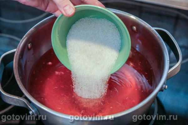 Компот из земляники с яблоками на зиму Компот из земляники с яблоками на зиму