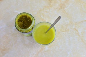 Феттуччине с жареным куриным филе и соусом "Песто"