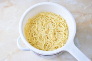 Лапша со свининой в соусе терияки Лапша со свининой в соусе терияки