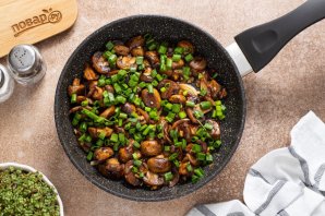 Шампиньоны на сковороде Шампиньоны на сковороде