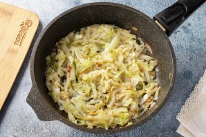 Яичница с капустой Яичница с капустой