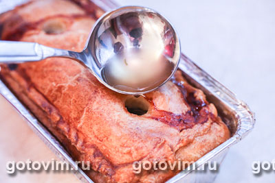 Мясной с фисташками террин в тесте Мясной с фисташками террин в тесте