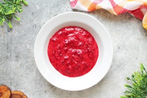 Компот из брусники и яблок Компот из брусники и яблок