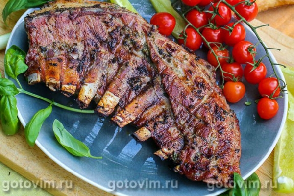 Бараньи ребрышки в мятном маринаде на мангале Бараньи ребрышки в мятном маринаде на мангале