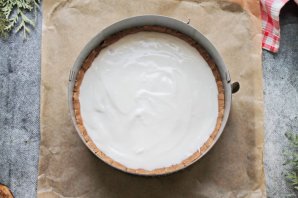 Пирог "Брусника под снегом" Пирог "Брусника под снегом"