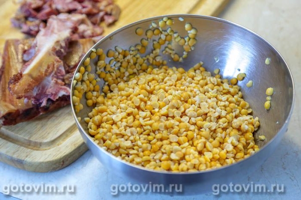 Гороховый суп с копченостями &laquo;Лондонский смог&raquo; (Pea soup &laquo;London smog&raquo;)