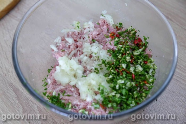 Мясные котлеты с булгуром в мультиварке