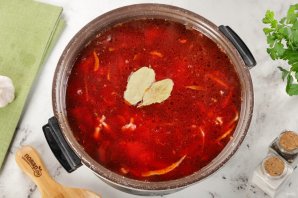 Борщ в мультиварке Борщ в мультиварке