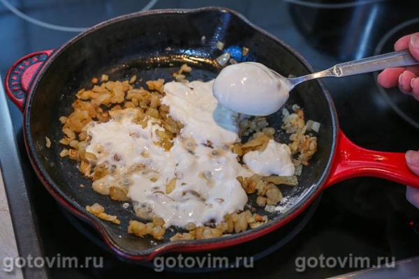 Соус из соленых грибов со сметаной и яйцами Соус из соленых грибов со сметаной и яйцами