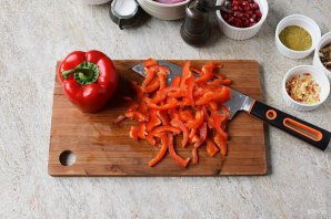 Салат "Тбилиси" с гранатом Салат "Тбилиси" с гранатом