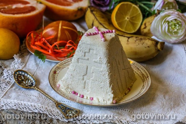 Творожная пасха с банановым кремом Творожная пасха с банановым кремом