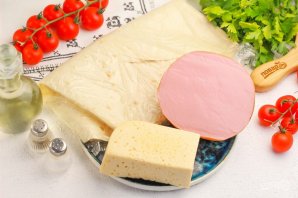 Лаваш с колбасой и сыром Лаваш с колбасой и сыром