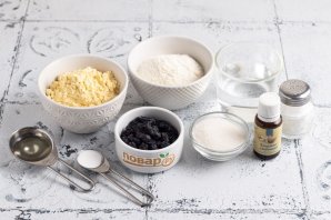 Печенье с изюмом из кукурузной муки Печенье с изюмом из кукурузной муки