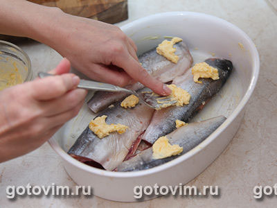 Голец, запеченный с лимонным маслом Голец, запеченный с лимонным маслом