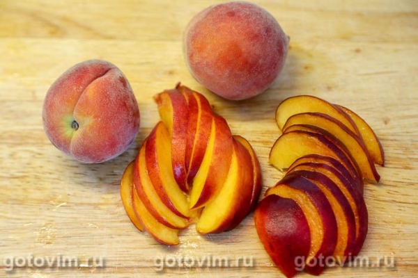 Итальянский песочный пирог с персиками и творогом Сбричолата (Sbriciolata) Итальянский песочный пирог с персиками и творогом Сбричолата (Sbriciolata)