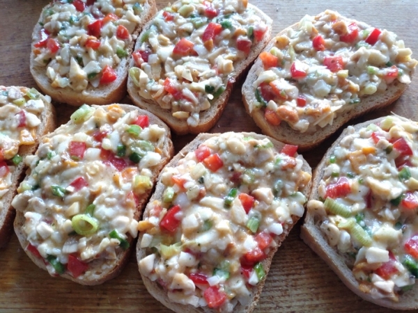 Бутерброды горячие с грибами Бутерброды горячие с грибами