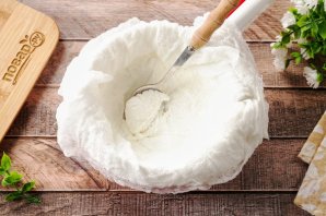 Торт из профитролей со сметанным кремом