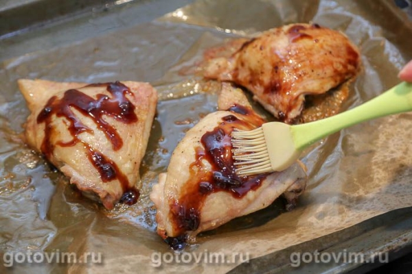 Куриные бедра, запеченные с соусом терияки Куриные бедра, запеченные с соусом терияки