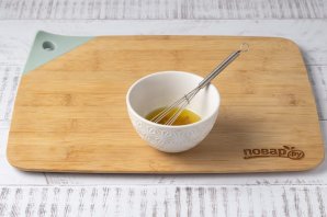 Салат из квашеной капусты с картошкой и огурцами Салат из квашеной капусты с картошкой и огурцами