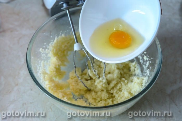 Пирог с инжиром и сахарно-коричной корочкой Пирог с инжиром и сахарно-коричной корочкой