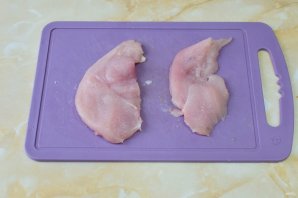 Куриные рулетики в беконе с грибами