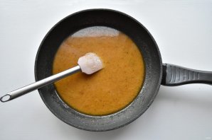 Куриные бедра в соусе