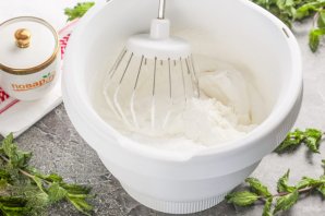 Торт "Красный бархат" на кефире Торт "Красный бархат" на кефире