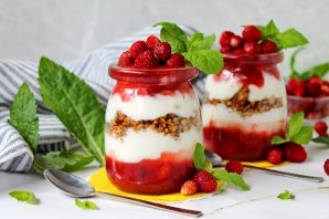 Десерт из земляники Десерт из земляники