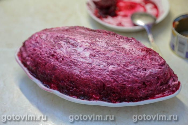 Селедка под шубой с икрой минтая