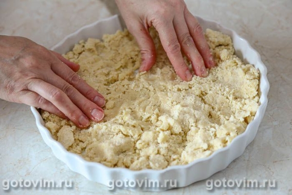 Пирог с черешней и сыром с голубой плесенью Пирог с черешней и сыром с голубой плесенью